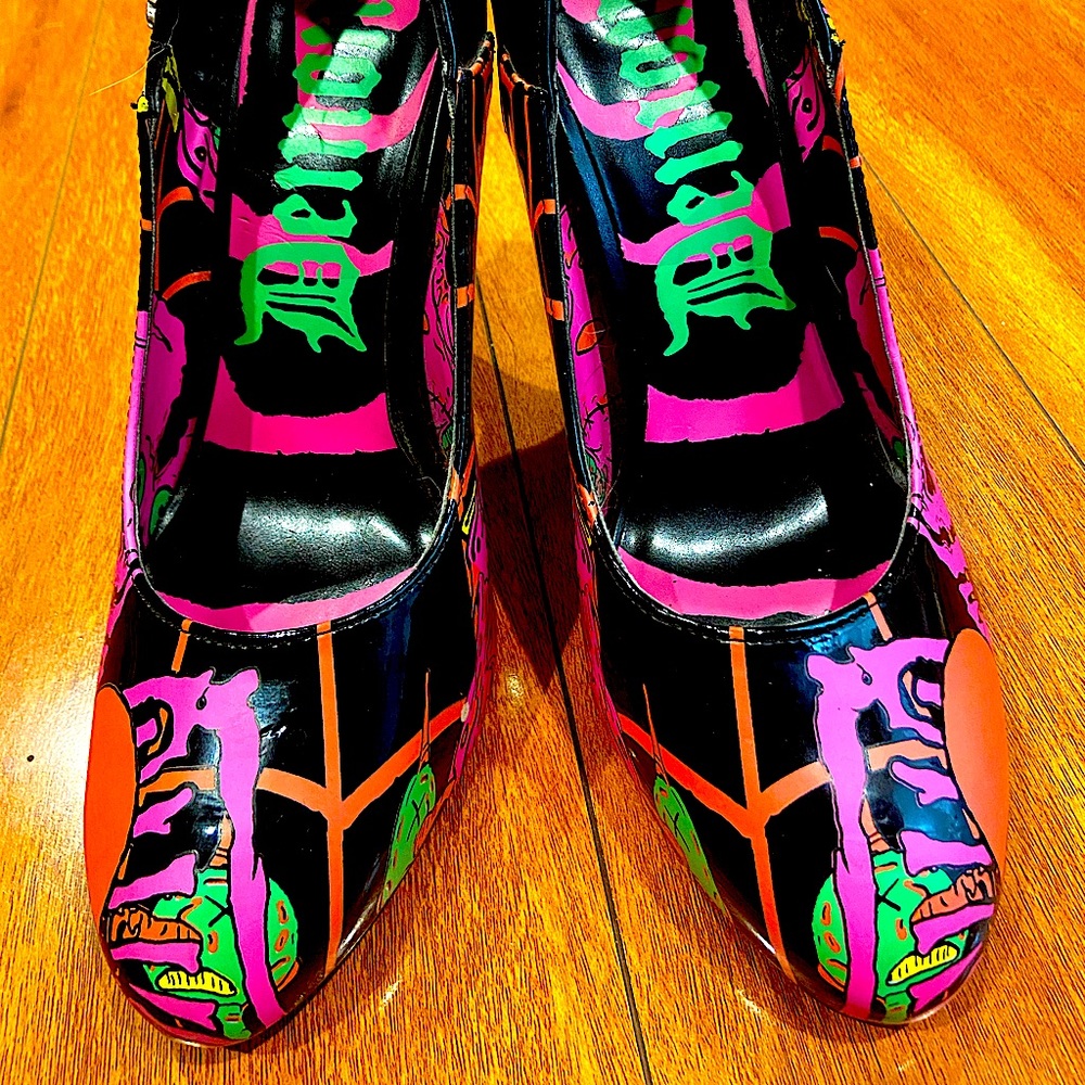 Demonia Zombie Heels - Picture 4 of 4